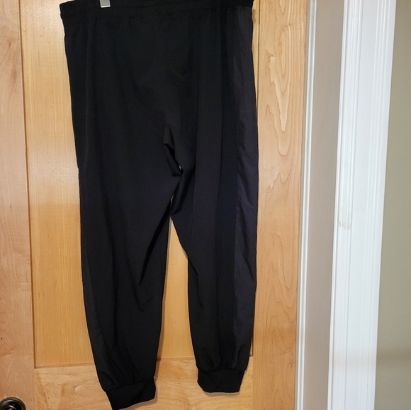 Women Calvin Klein Joggers Size Large - Picture 3 of 5
